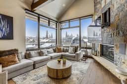 Falcon Haus - Image 3